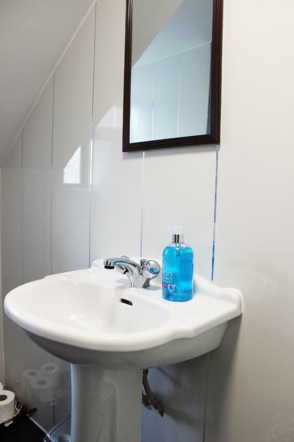 Donegal Lodgings - Apt 4 - 1 Bedroom Apt Donegal Town Bagian luar foto